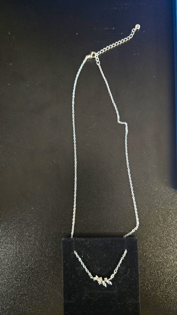 MIDEE Silver CZ Branch Charm Pendant Cable Chain Necklace Lobster Adjustable